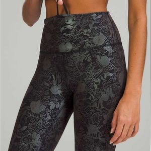 Lululemon Wunder Train High-Rise Tight Legging Foil 25” Inseam Size 10